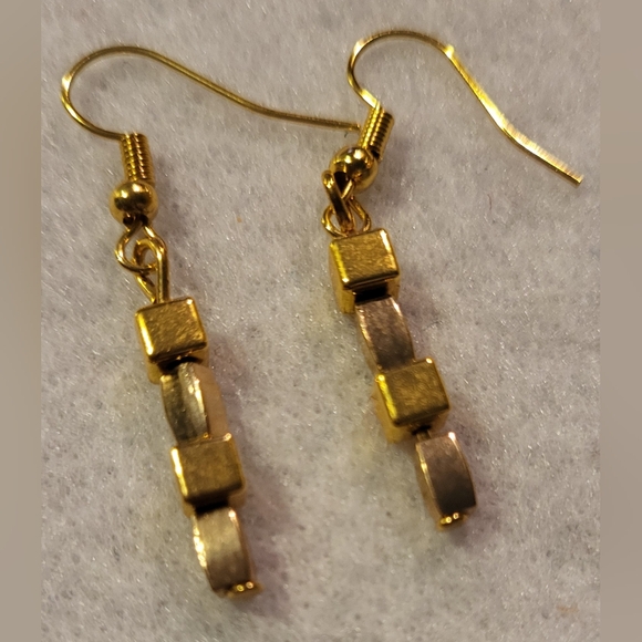 Beaded Earrings - Picture 4 of 4